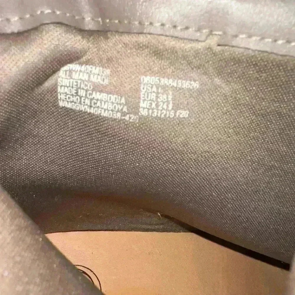 Women's Wonder Nation Boots, Size 6, Gray - Picture 7 of 8